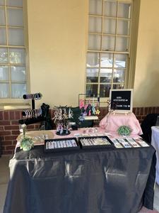 Aura Accessories