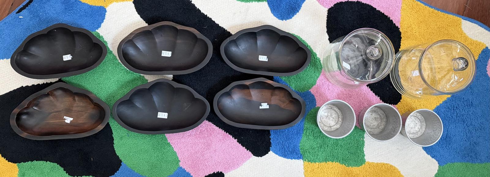 More table top display items 