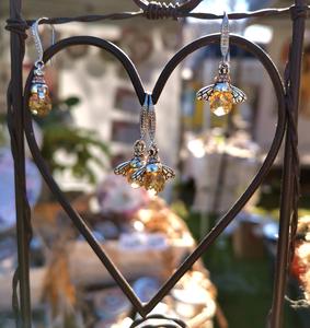 Bee Naturally Beautiful