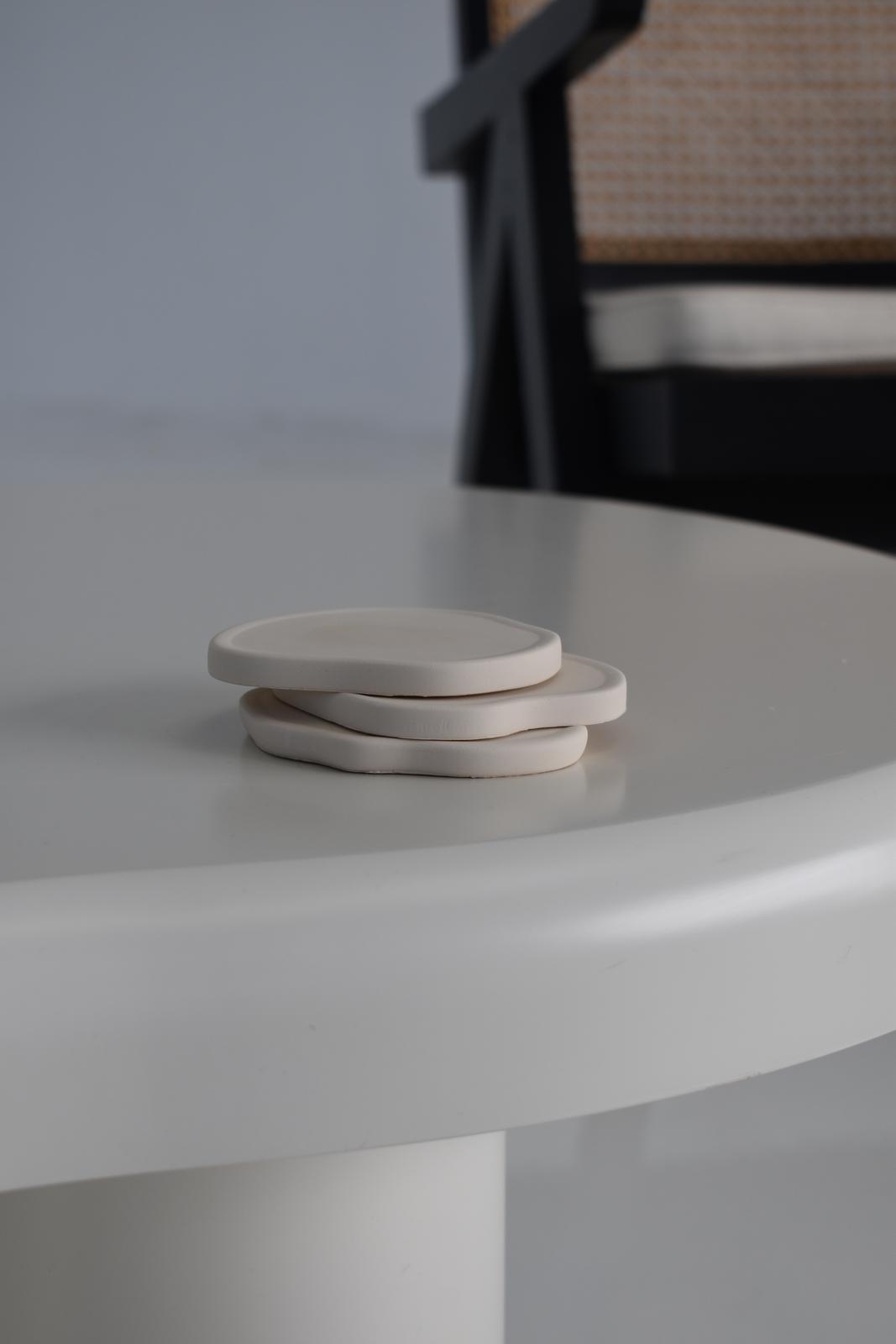 THE ROCKY COASTER SET