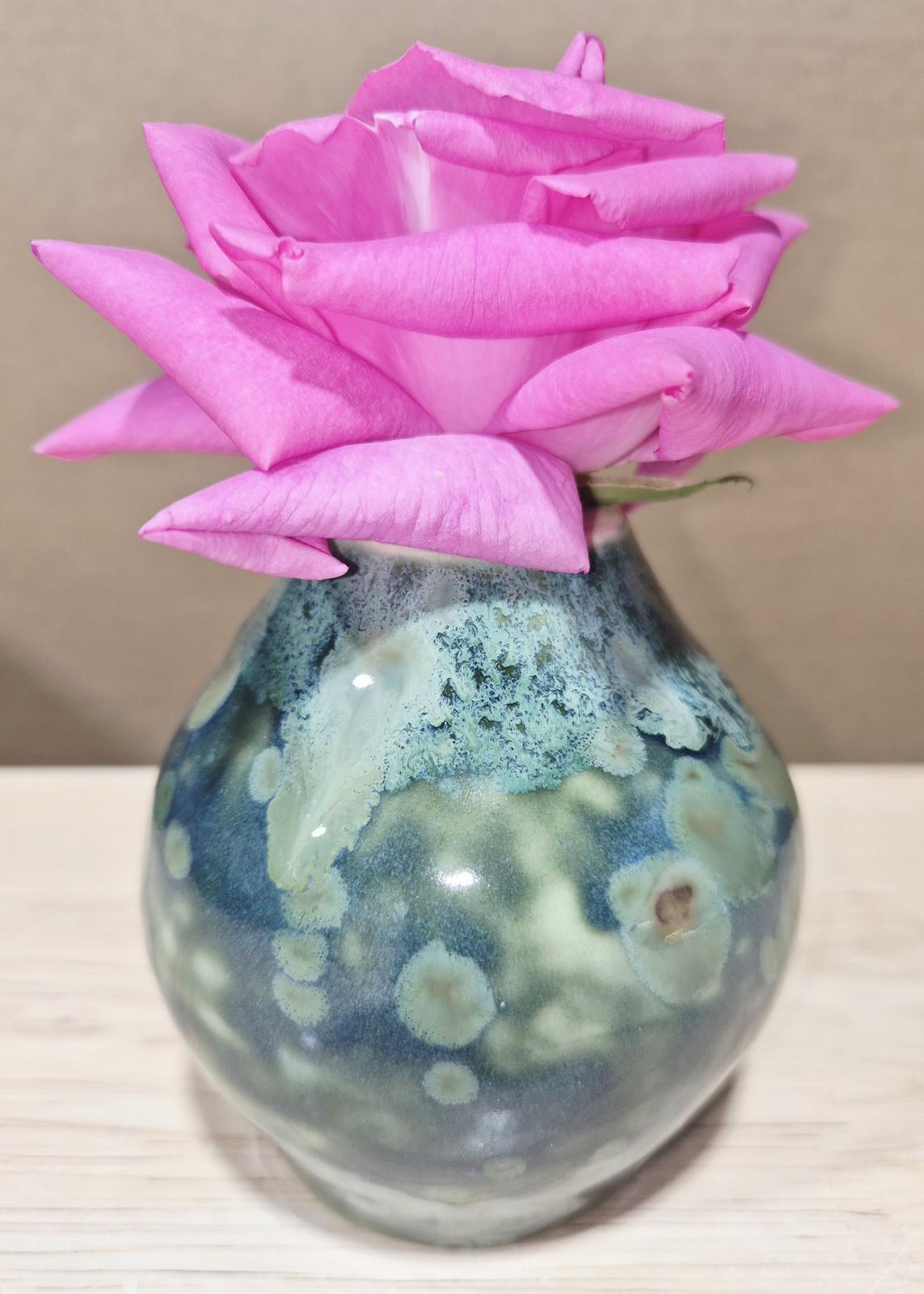 Bud vase