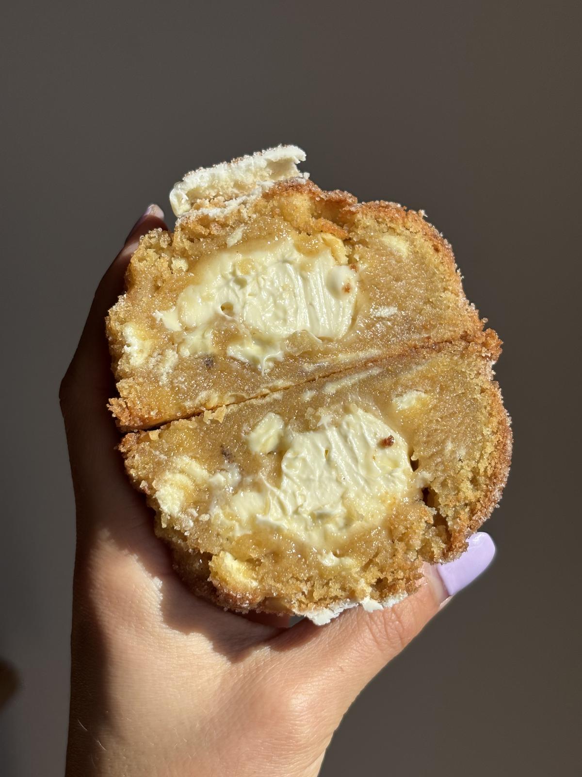 Cinnamon Scroll cookie 