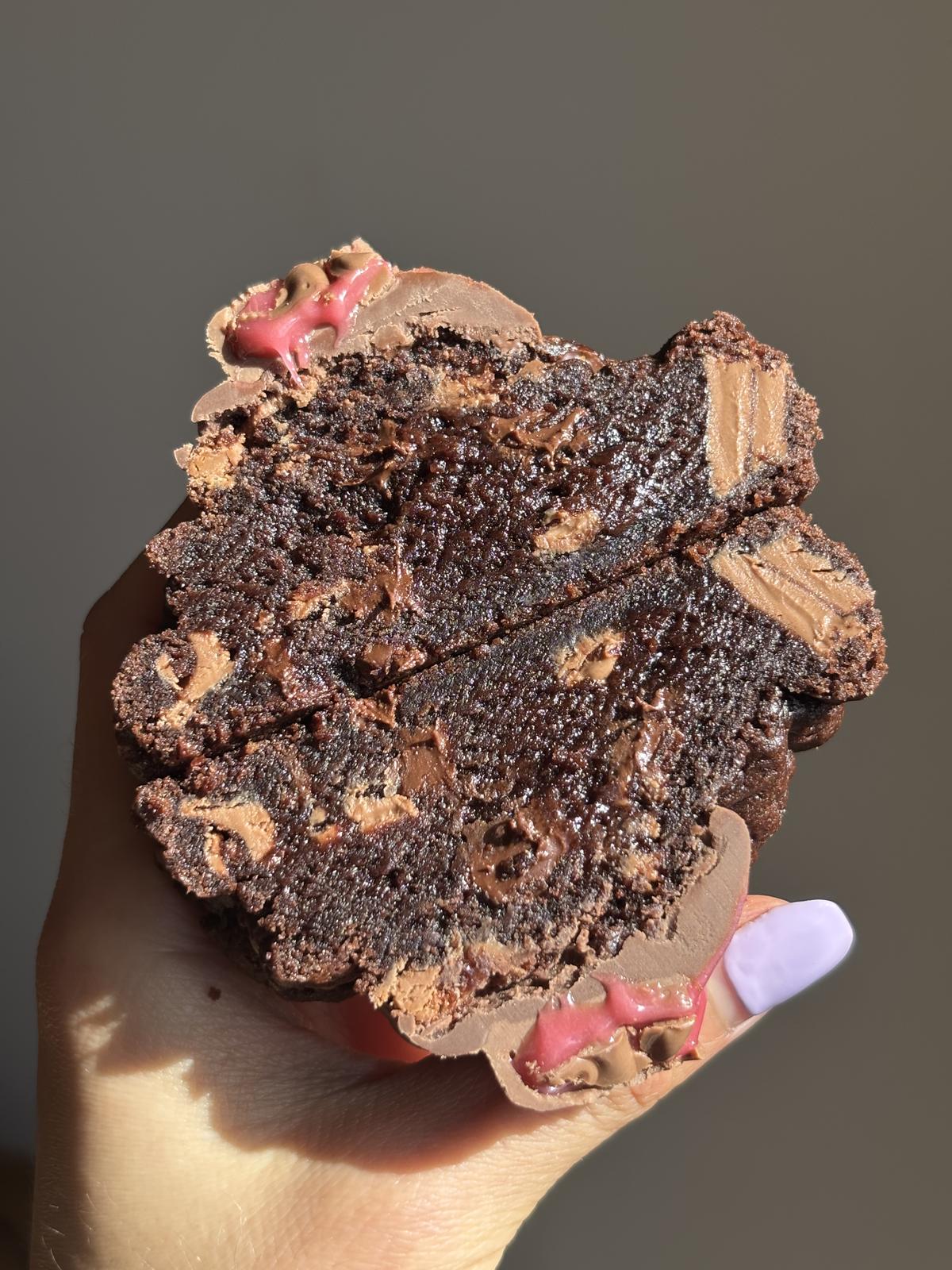 Strawberry Freddo Cookie