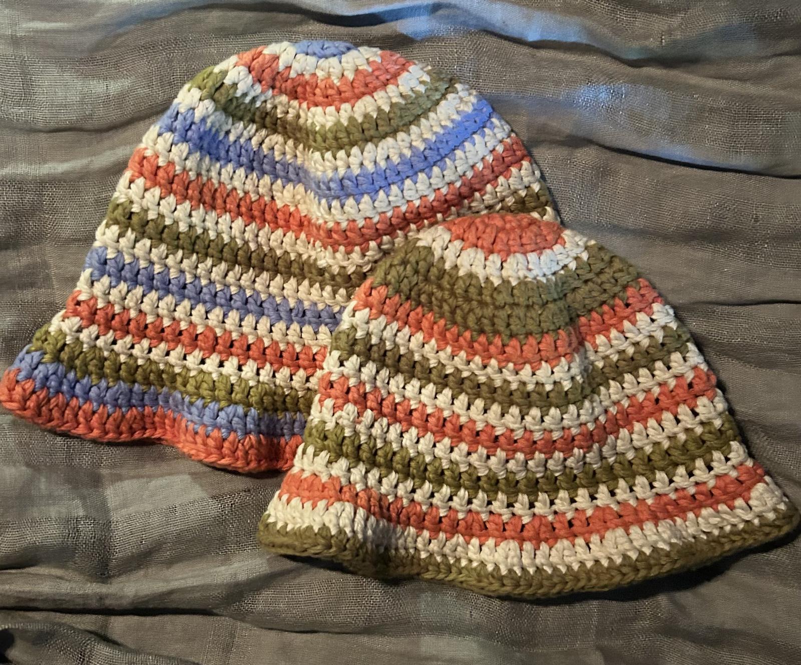 All seasons bucket hat
