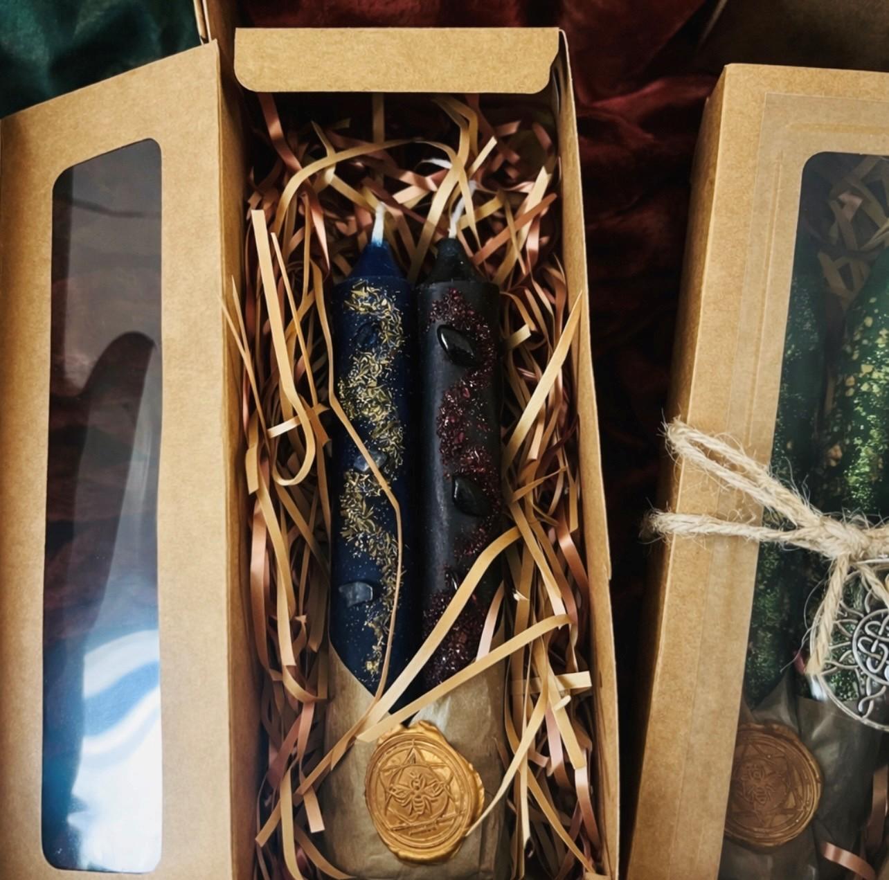 Dee Queen Bee- Ritual Candles