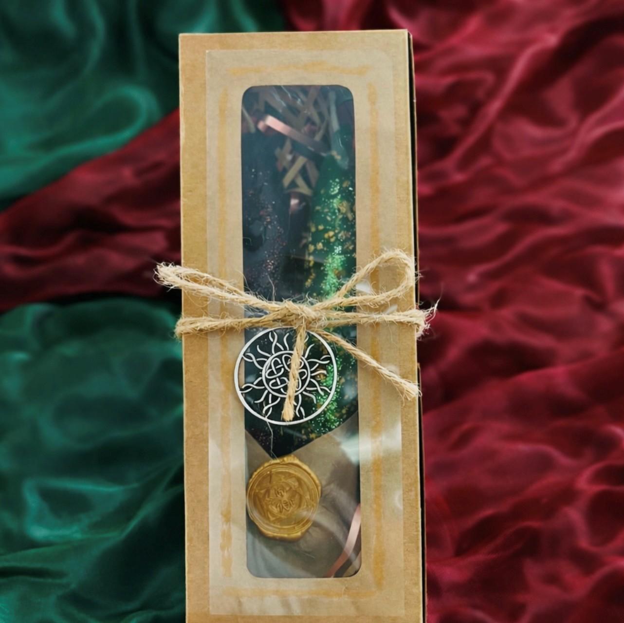 Dee Queen Bee- Ritual Candles