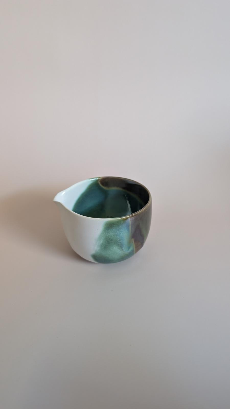 Good Morning Milk Pourer