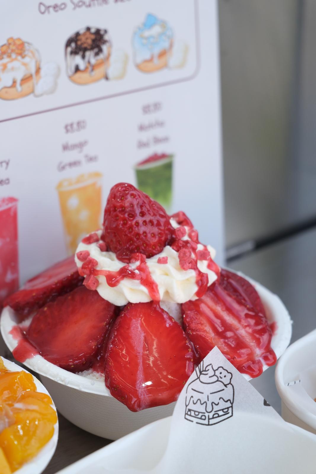 Strawberry Bingsu