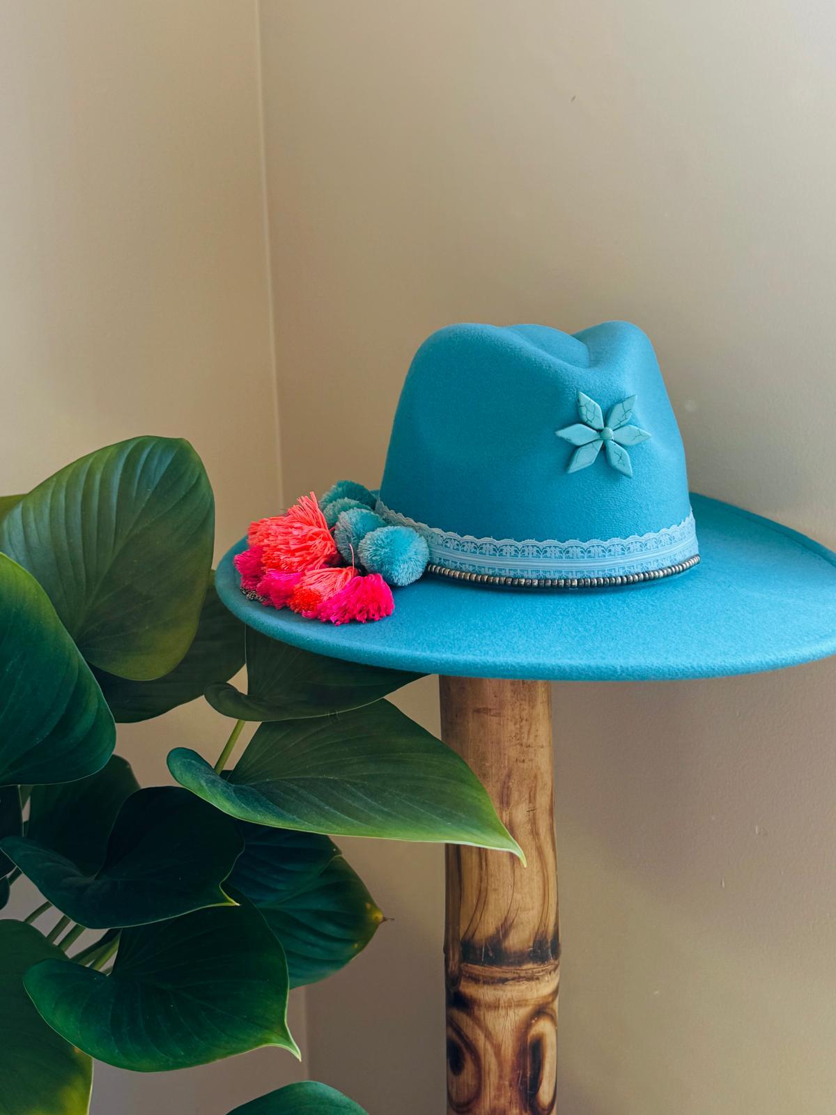 TURQUOISE BLOSSOM