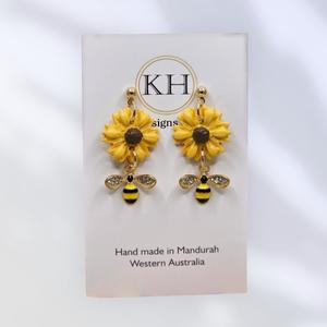K H Designs Co