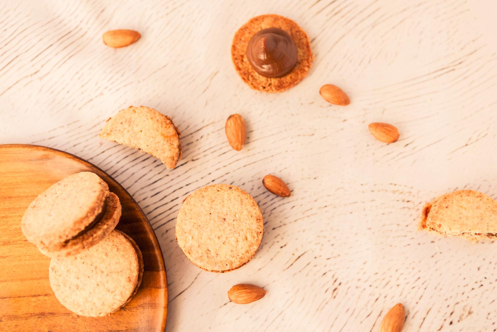 Almond Alfajor
