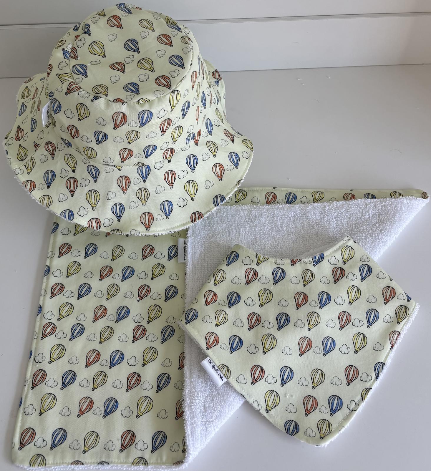 Bib, Burpcloth & Bucket hat 