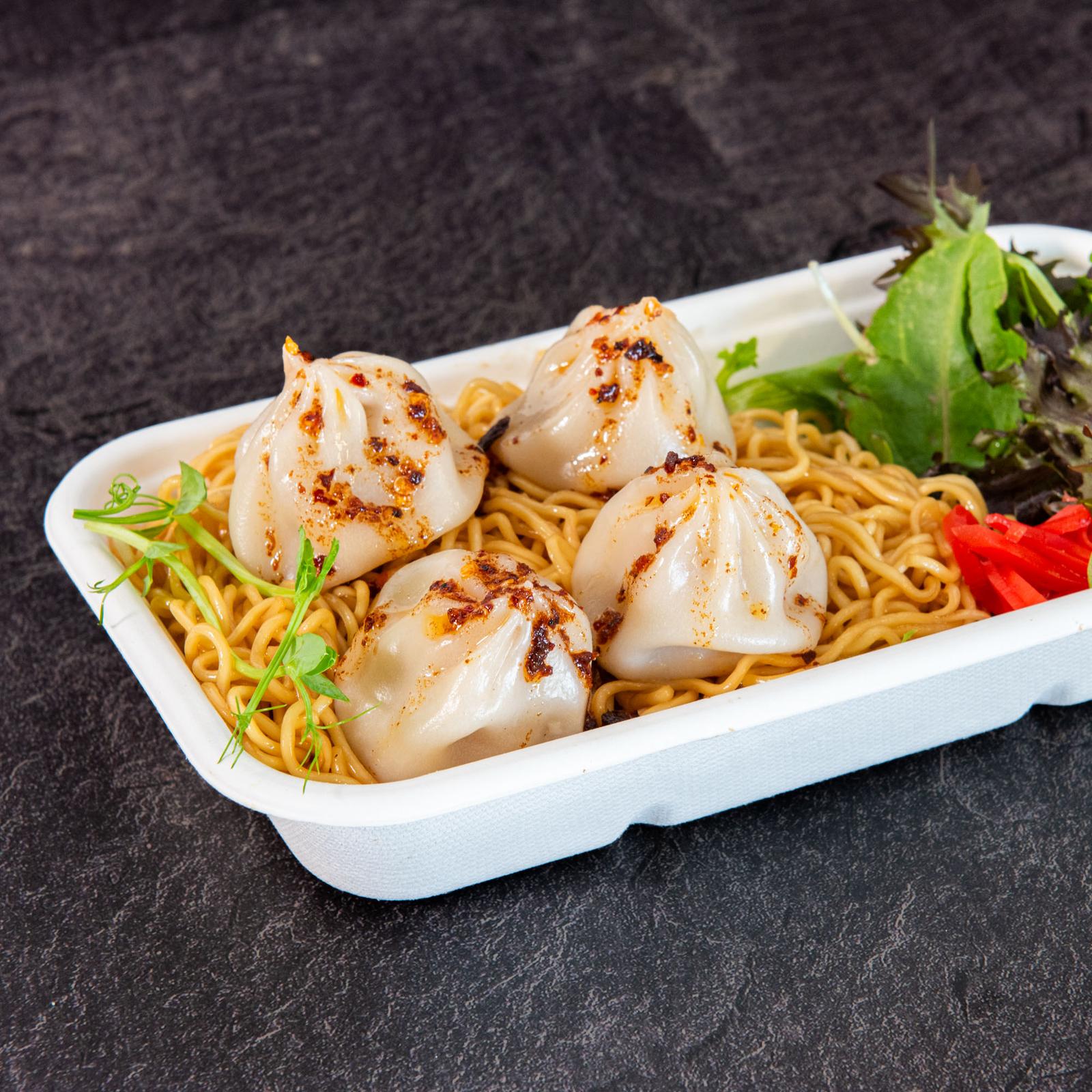 Wonton Noodles with Dumpling