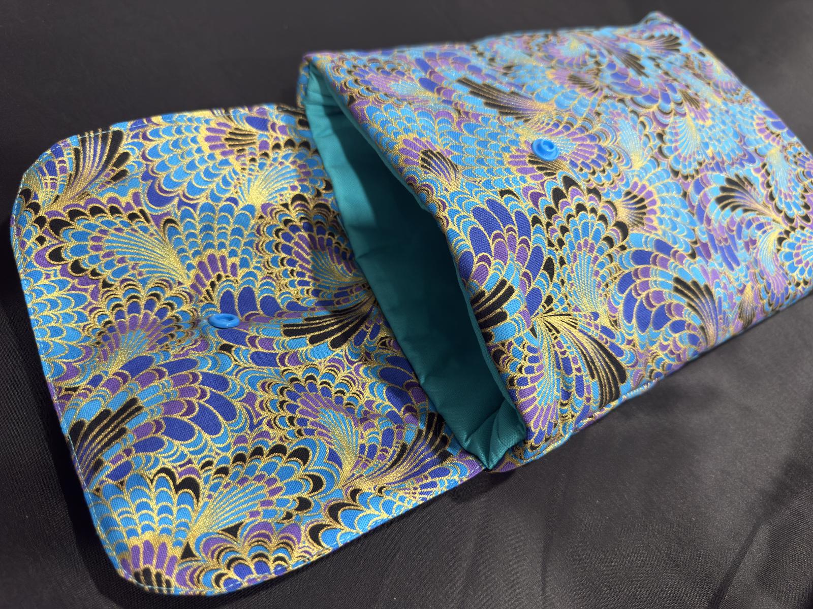 Tablet pouch in traditional fabric