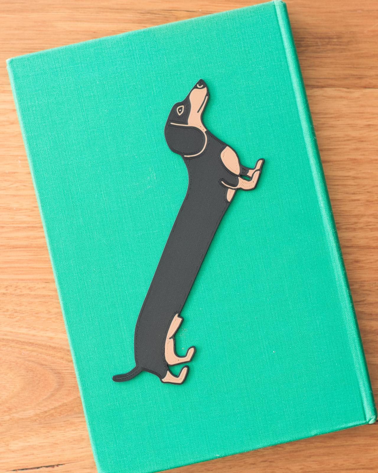 Dachshund Dog Bookmark - Black and Tan
