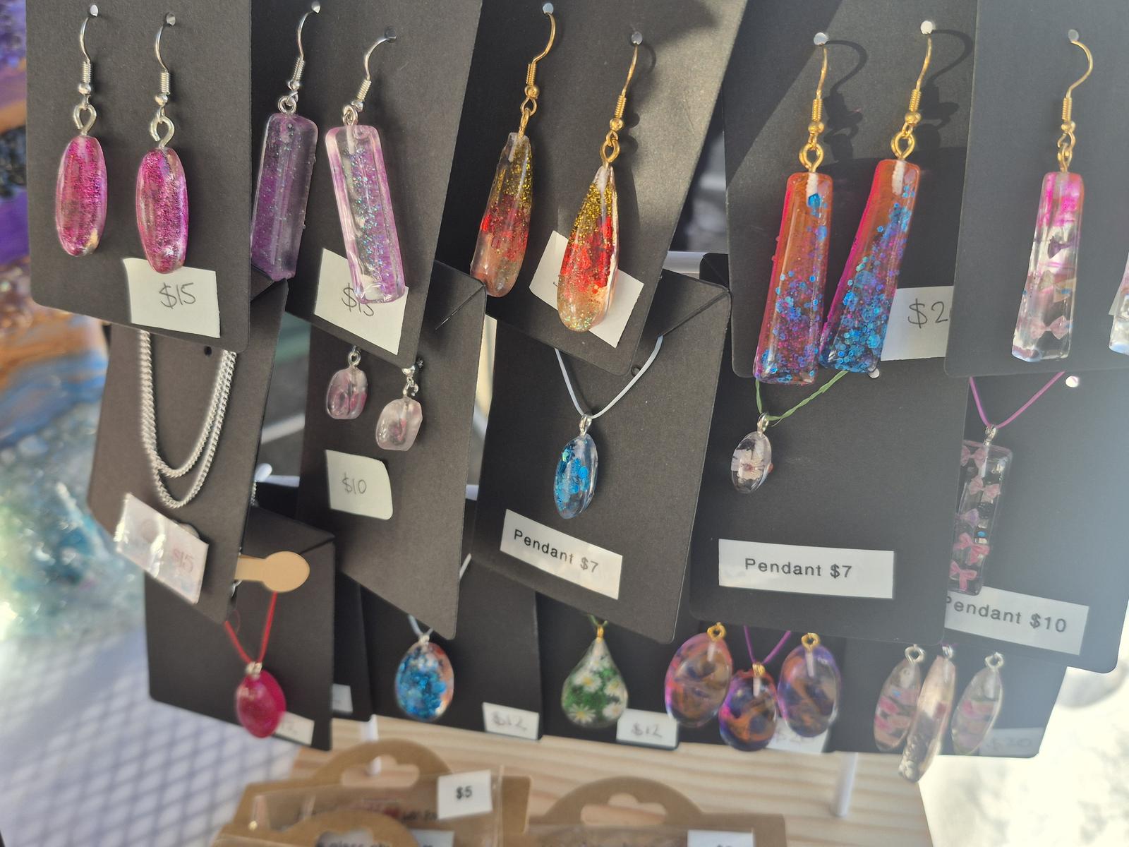 Resin jewellery