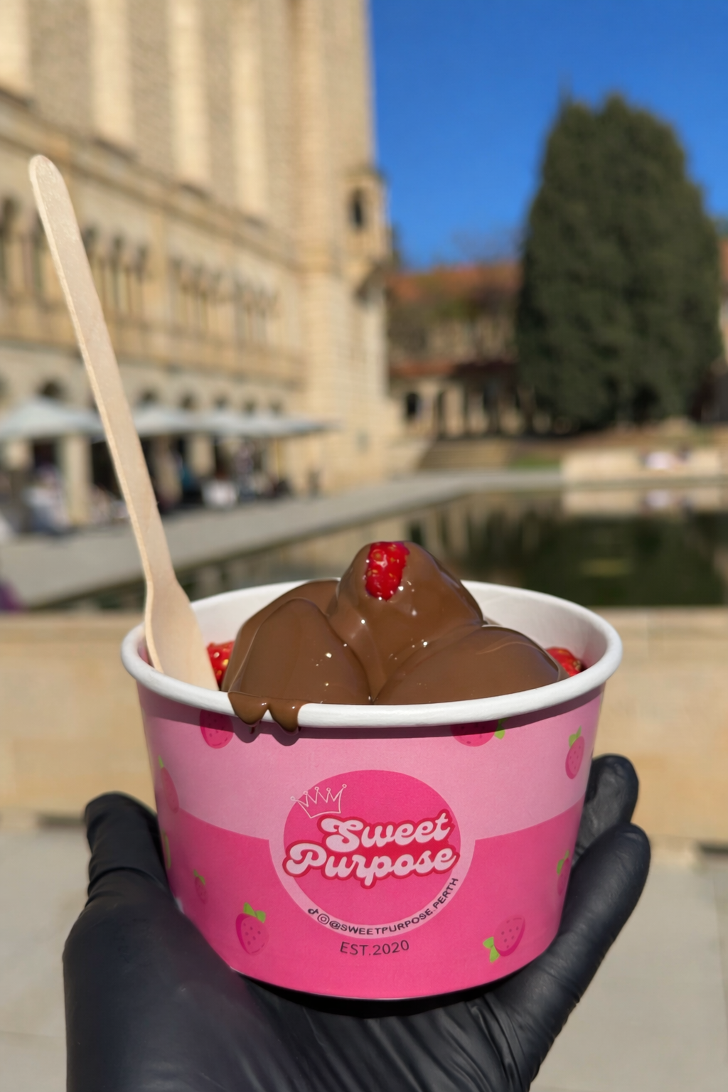 Menu: #1 Signature Chocolate Strawberry Cup