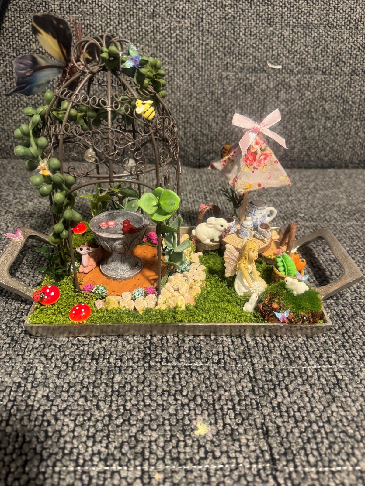 Garden tea time