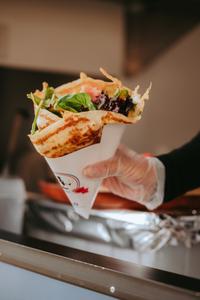 Who gives a crepe