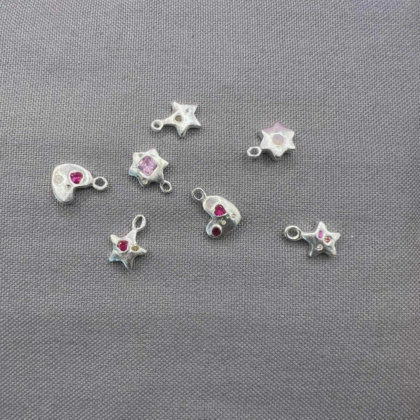 Charms/mini pendants